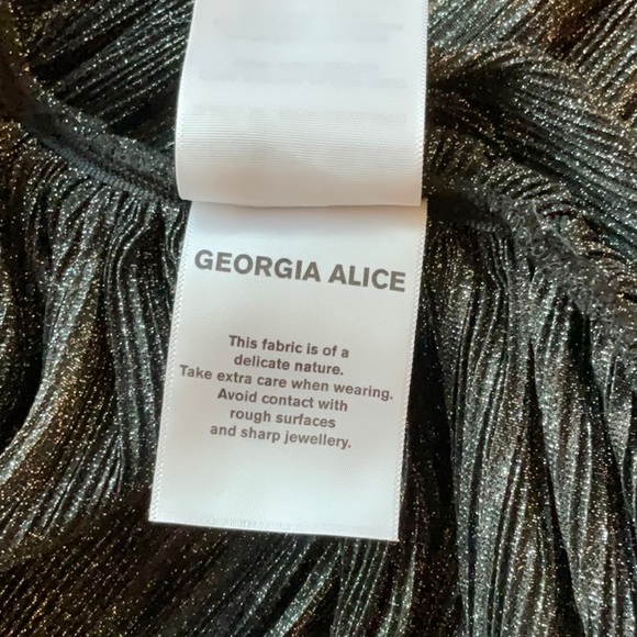 Georgia Alice Metallic off the shoulder Top NWOT - Picture 8 of 11